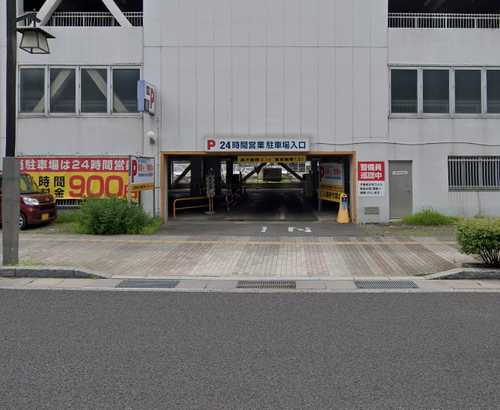 上田駅前立体駐車場