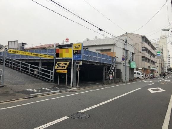 マンスリータイムズ千鳥２丁目駐車場