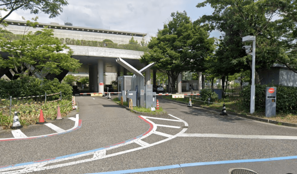 白川公園駐車場C