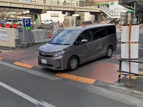 グリナード永山第1駐車場