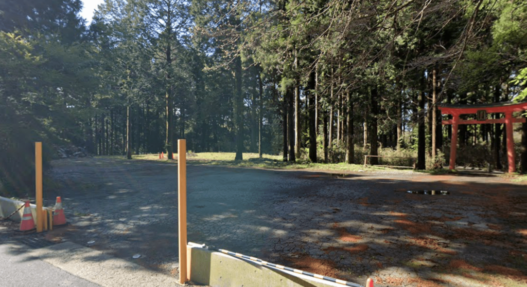 箱根神社 北参道駐車場