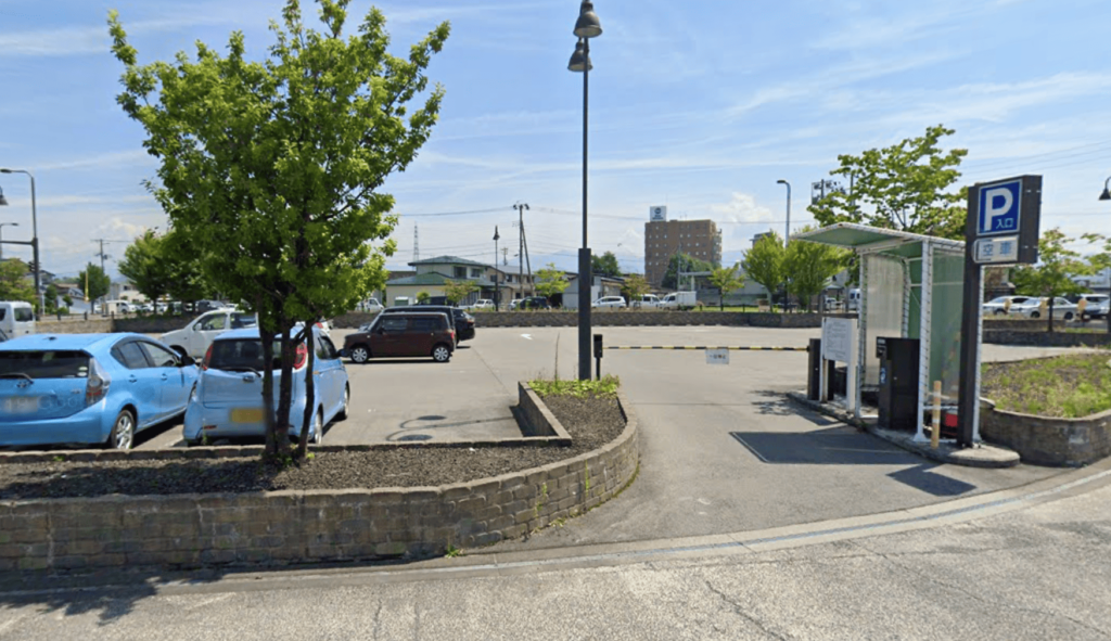 米沢駅前東駐車場