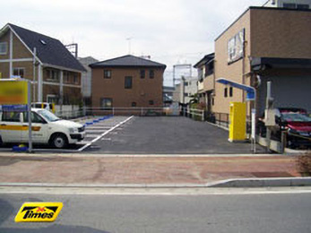 タイムズ西鉄花畑駅前駐車場