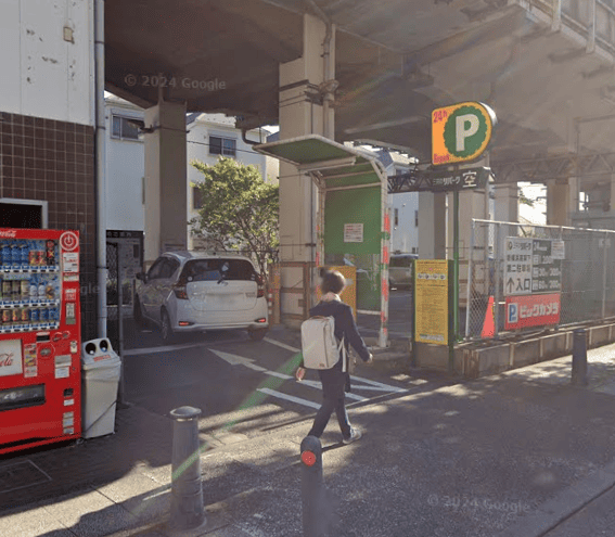 三井のリパーク 新横浜高架下第二駐車場