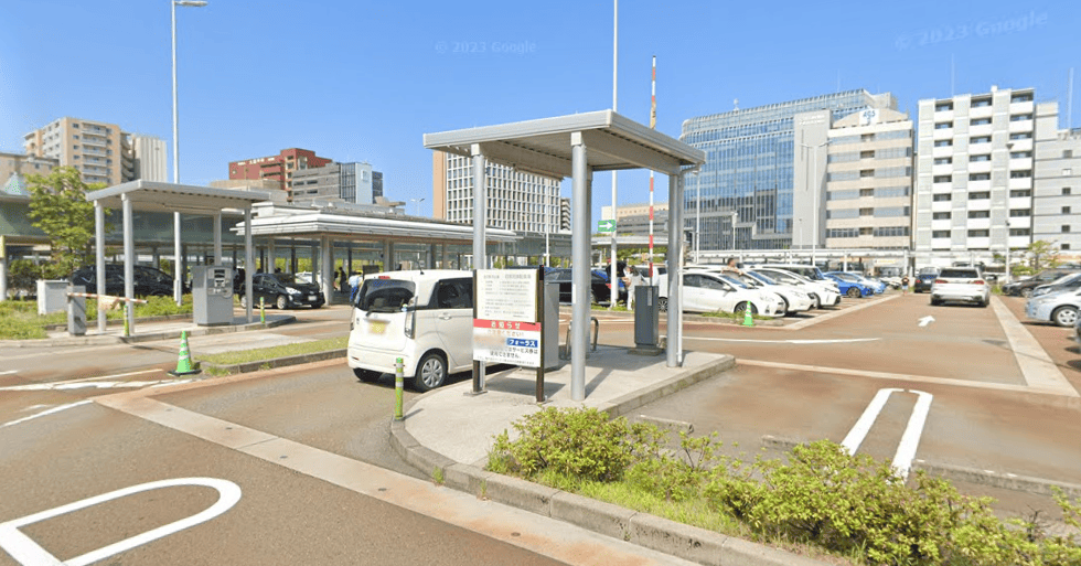 金沢駅西広場一般車駐車場