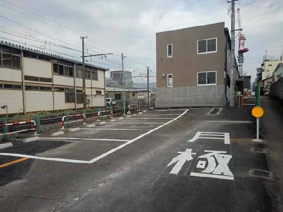 マンスリー三島駅南口西駐車場