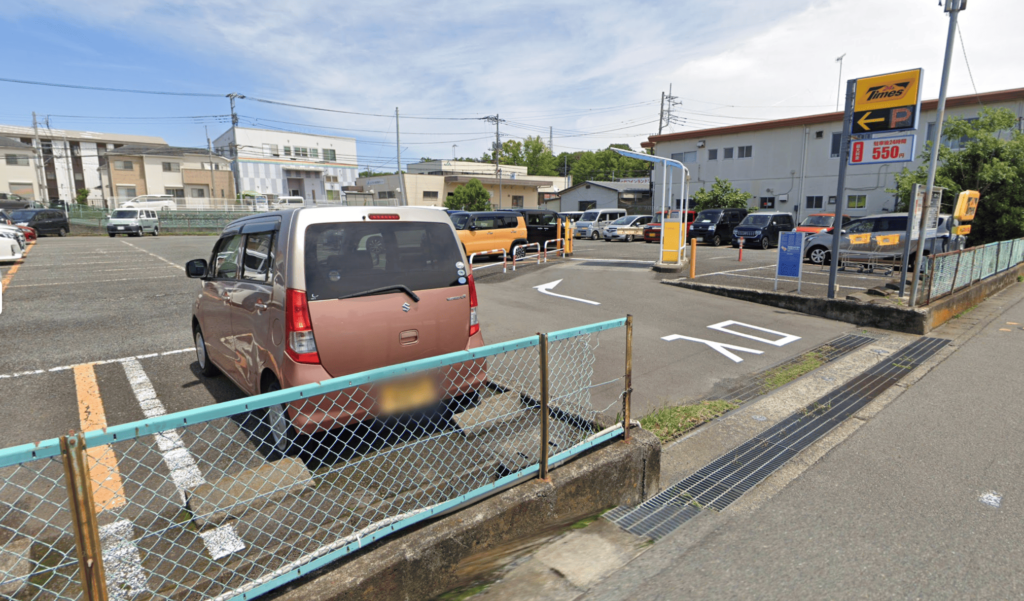 タイムズＭＥＧＡドン・キホーテＵＮＹ座間店第２駐車場