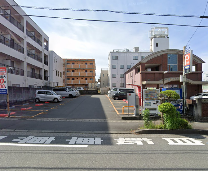 三島駅南口パーキング