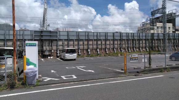 豊橋駅東月極駐車場