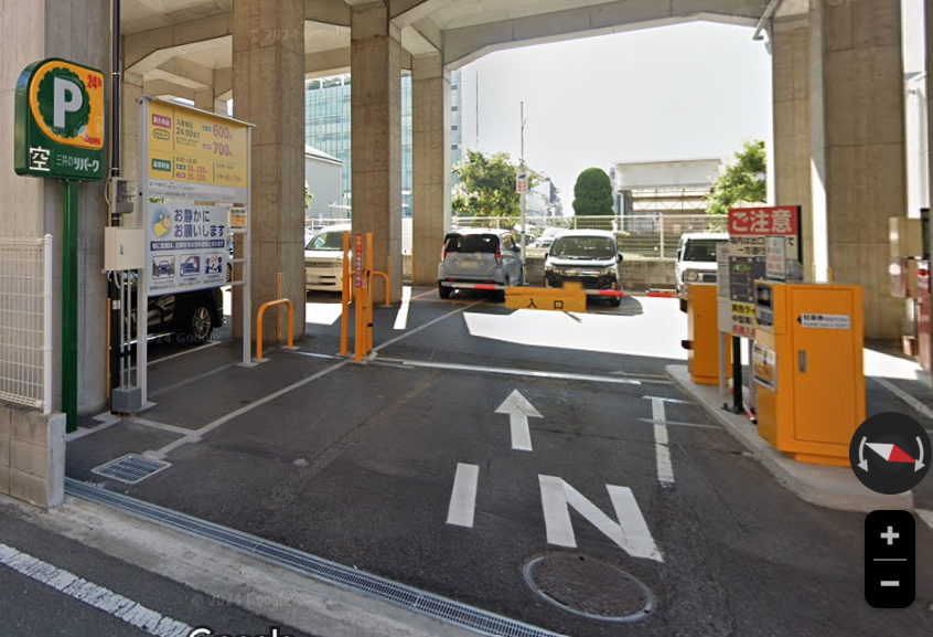 三井のリパーク天下茶屋高架下駐車場