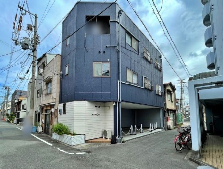 天下茶屋2公文駐車場【火水金0:00~12:00】