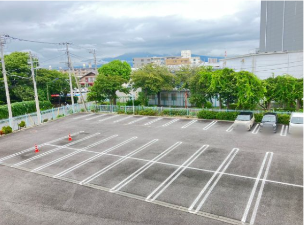 ウエディングファンタジア駐車場【平日のみ】