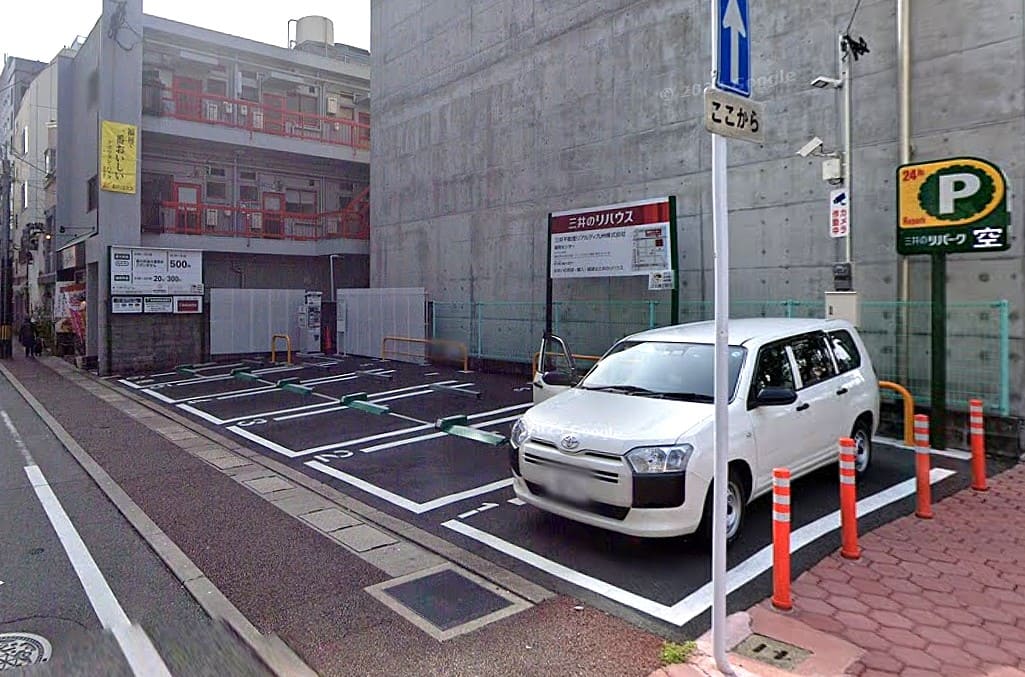 三井のリパーク荒戸第４駐車場 