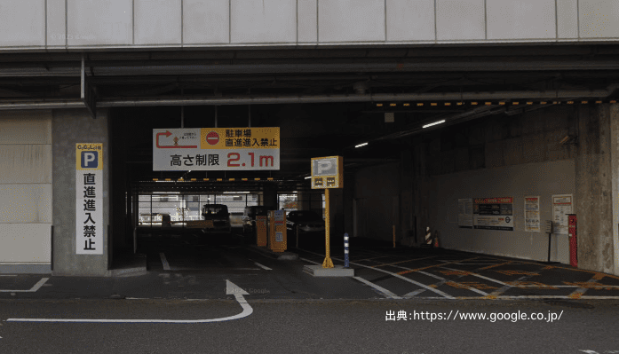 CoCoLo1F駐車場