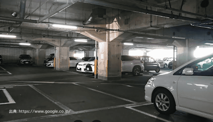 CoCoLo3F駐車場