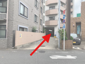 タイムズのB ハイム南風駐車場入口
