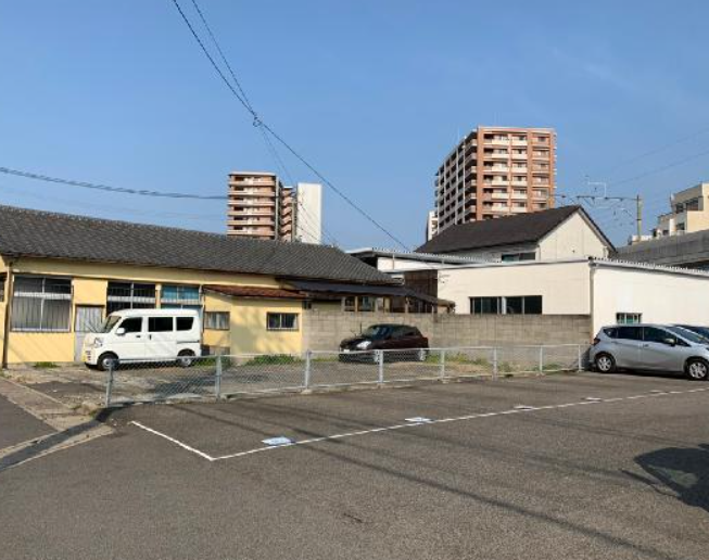 福石町119駐車場