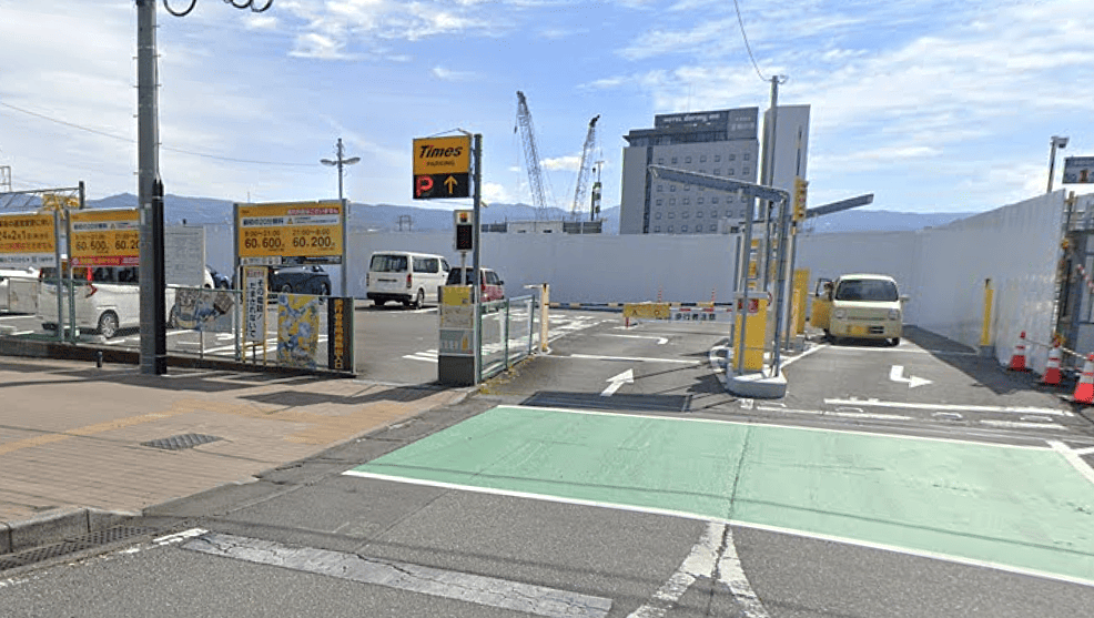 タイムズ三島駅南口