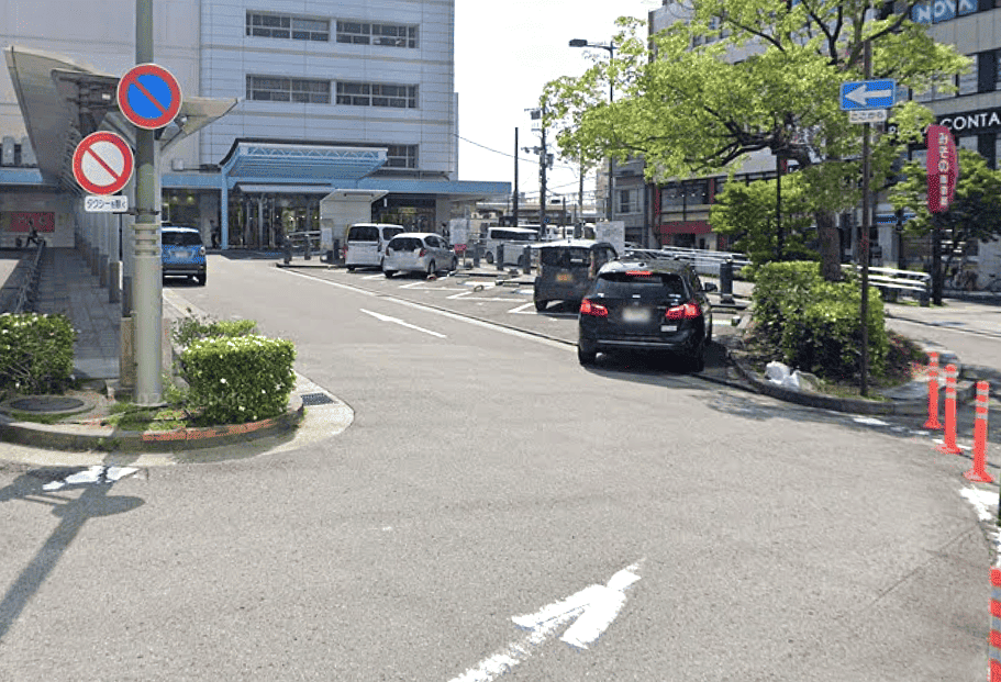 和歌山駅西口広場駐車場