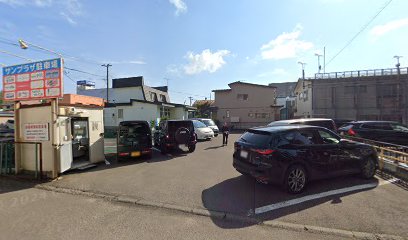 サンプラザお客様無料駐車場
