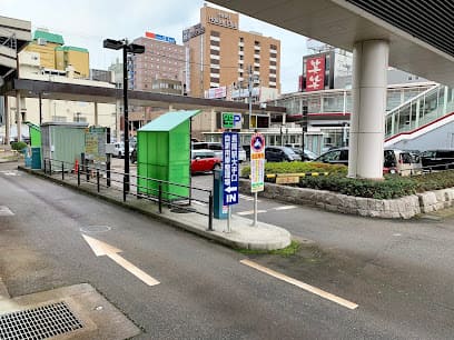 長岡駅大手口自家用車整理場(日本パーキング)