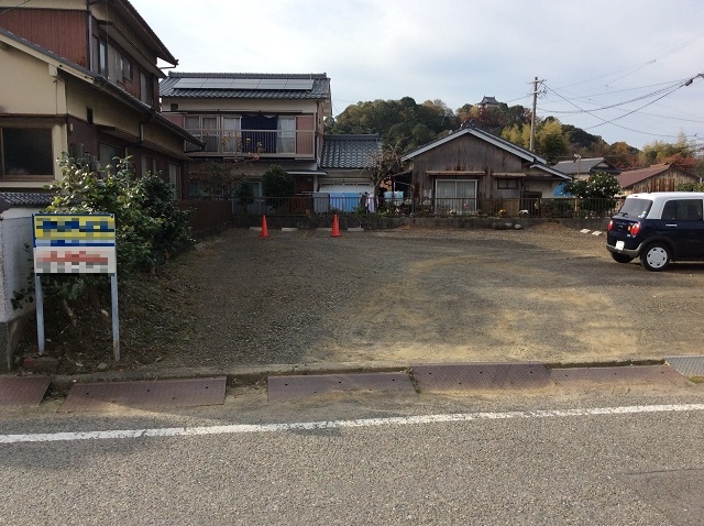 軒先パーキング 三反田駐車場