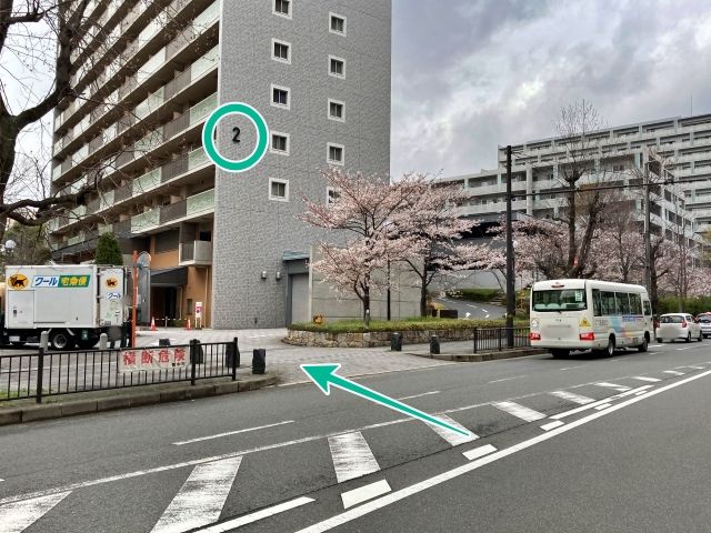 アキッパ OPH新千里西町団地駐車場(1020)