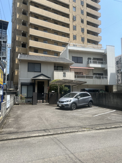 一番町1-10-3駐車場