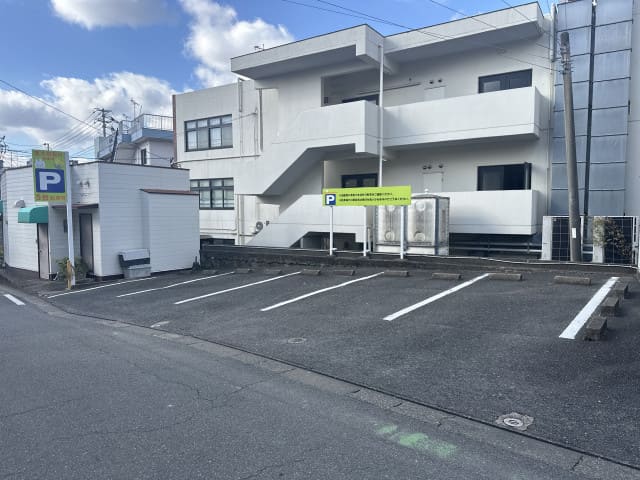 黒木耳鼻咽喉科駐車場