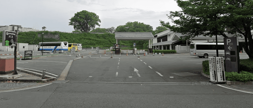 桜の馬場観光交流施設駐車場