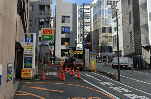 熊本市役所駐車場