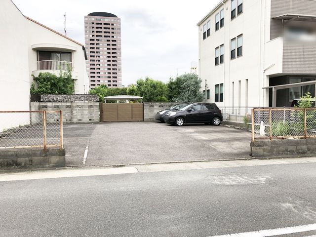 千種2丁目駐車場
