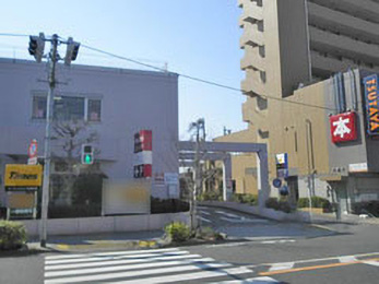 タイムズピーコックストア桜新町店