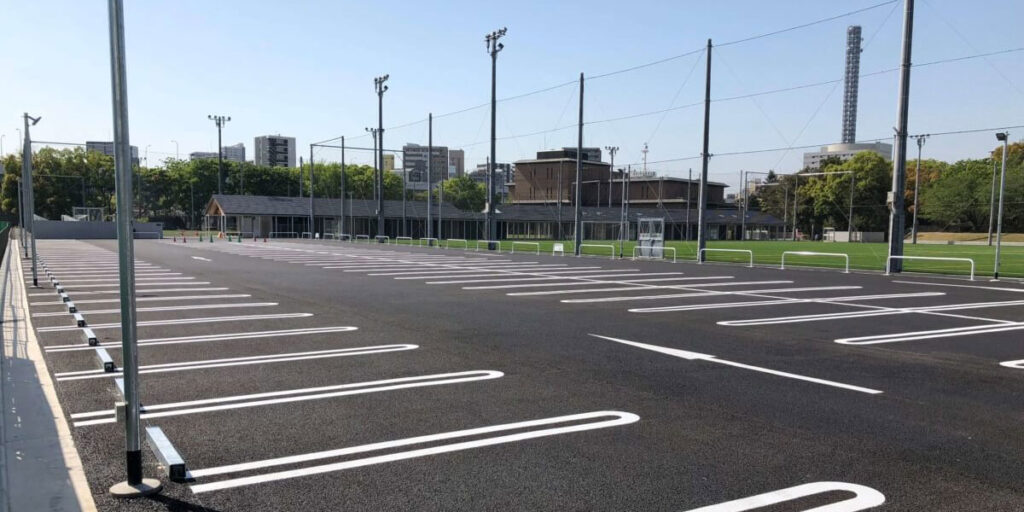 鶴舞公園南駐車場