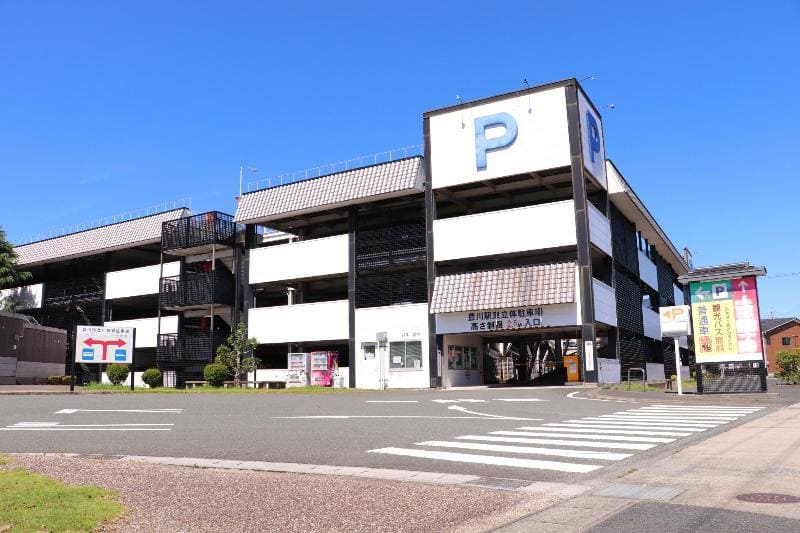豊川市豊川駅東駐車場