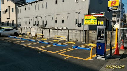 東洋カーマックス 久地駅駐車場