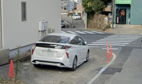 エメラルドハイツ駐車場