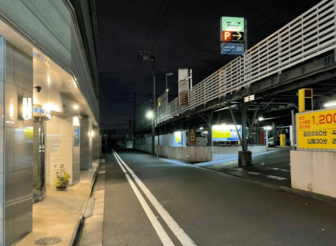 タイムズ京急川崎駅前
