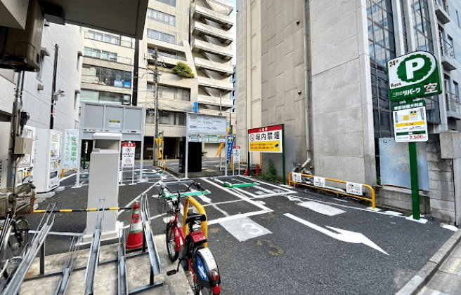 日本橋室町1丁目第5駐車場