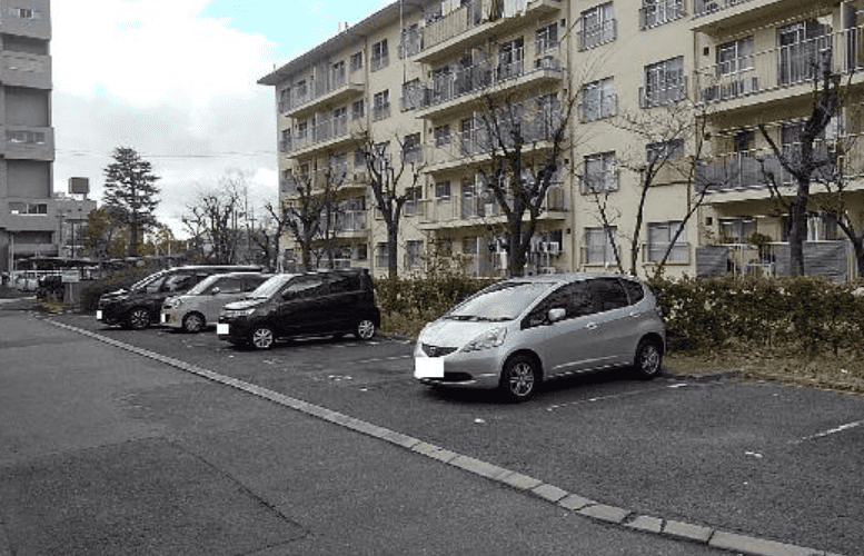 金岡東G団地　2-01・09駐車場