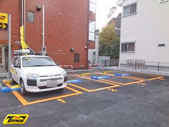 タイムズ小机町