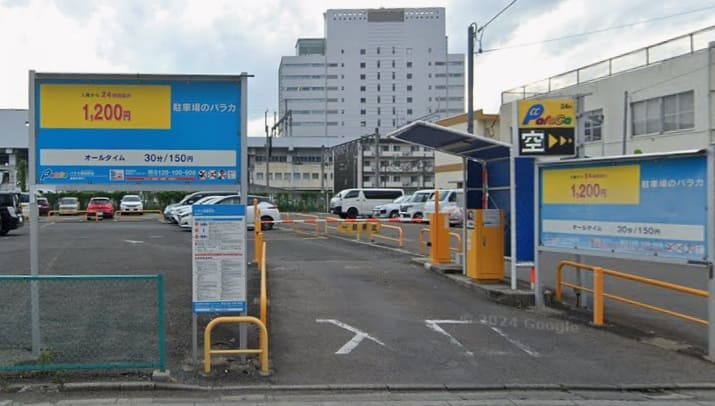 パラカ福島駅前駐車場