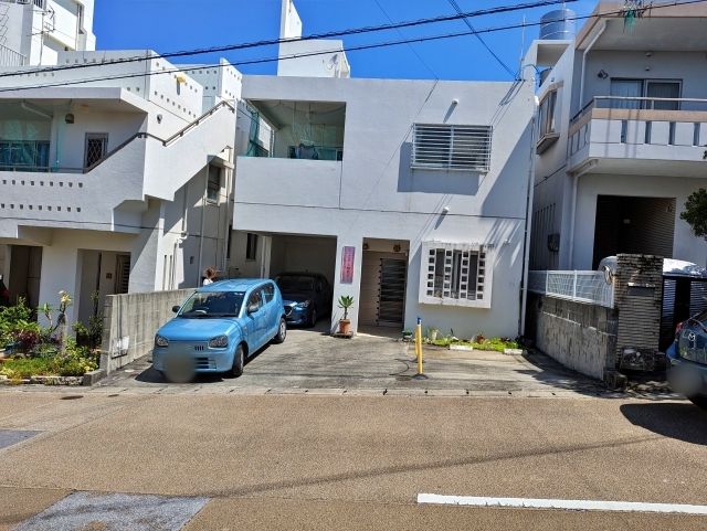 首里山川町1丁目駐車場(1)