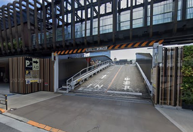 Parking in 上野駅前