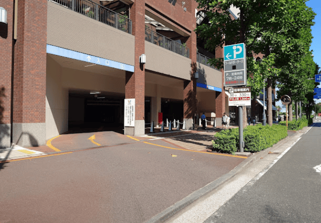 横浜ワールドポーターズ 駐車場