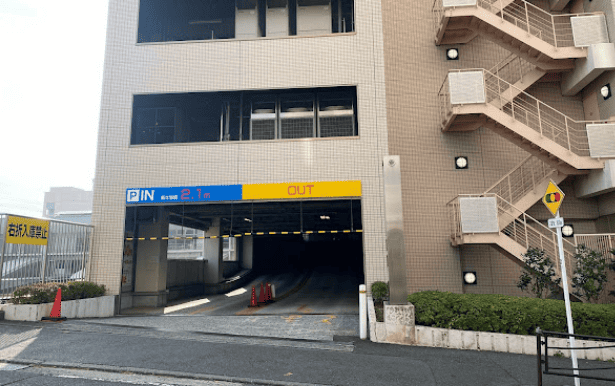 新百合ヶ丘駅北口駐車場