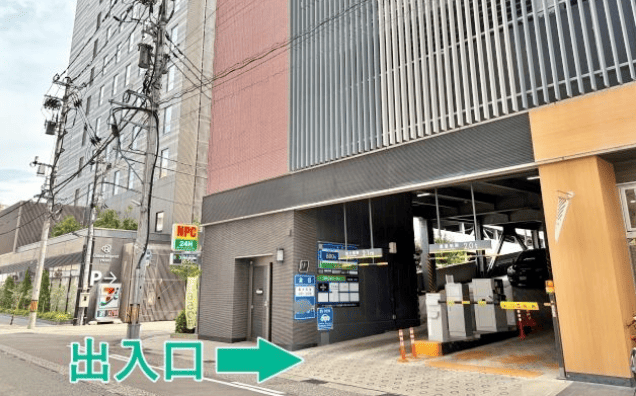 NPC24H富山駅前スクエアパーキング