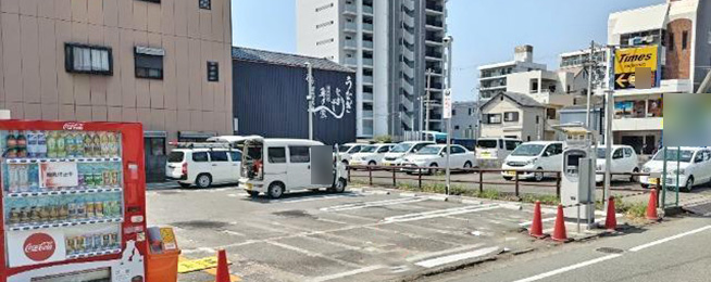 タイムズ友田町第2駐車場