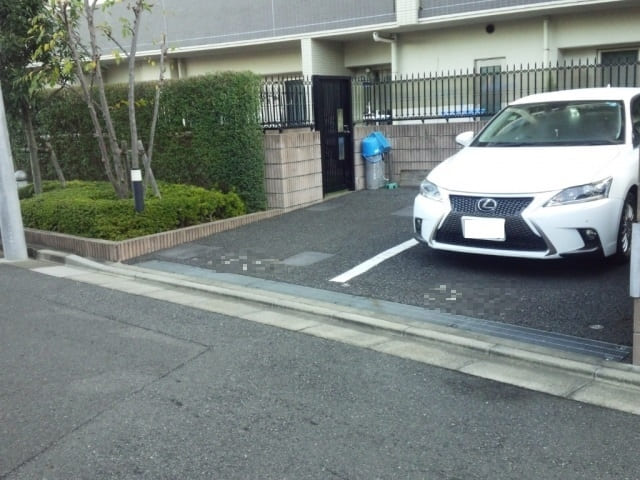 大宮区土手町駐車場