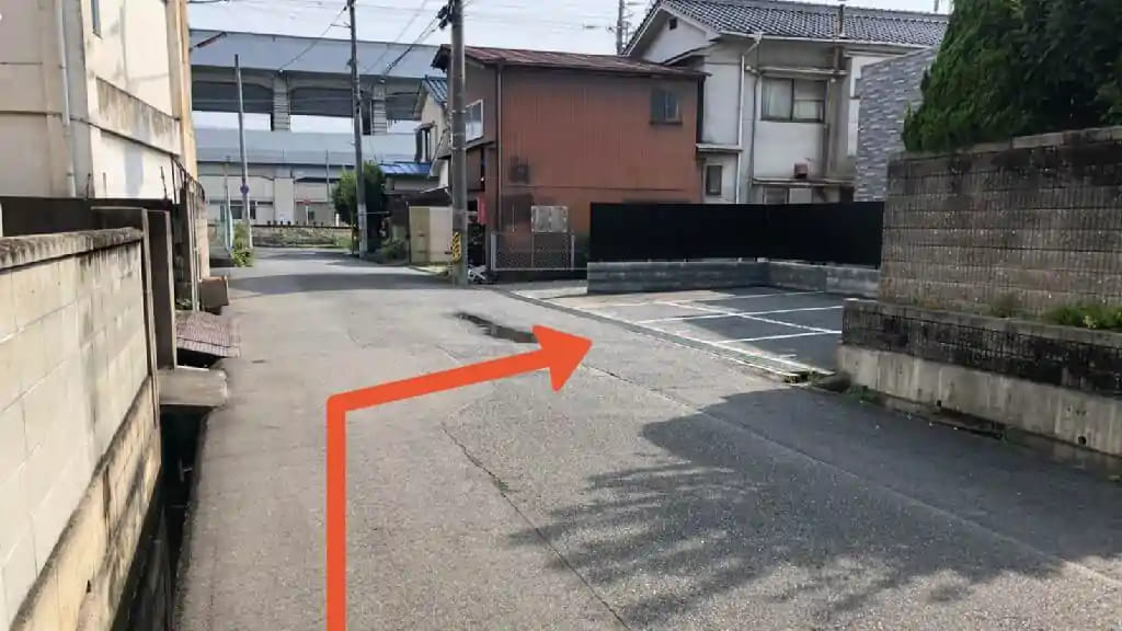 本庄町中1丁目駐車場